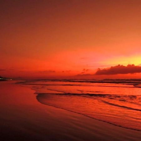 Apartamento Temporada pé na areia Mongaguá Exterior foto